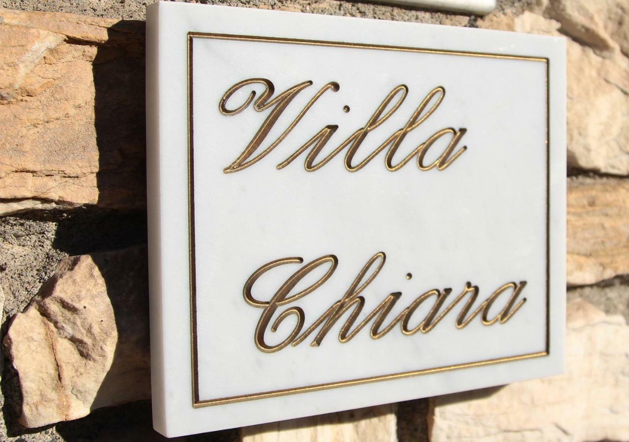 Villa Chiara Affitta Camere Carrara Buitenkant foto